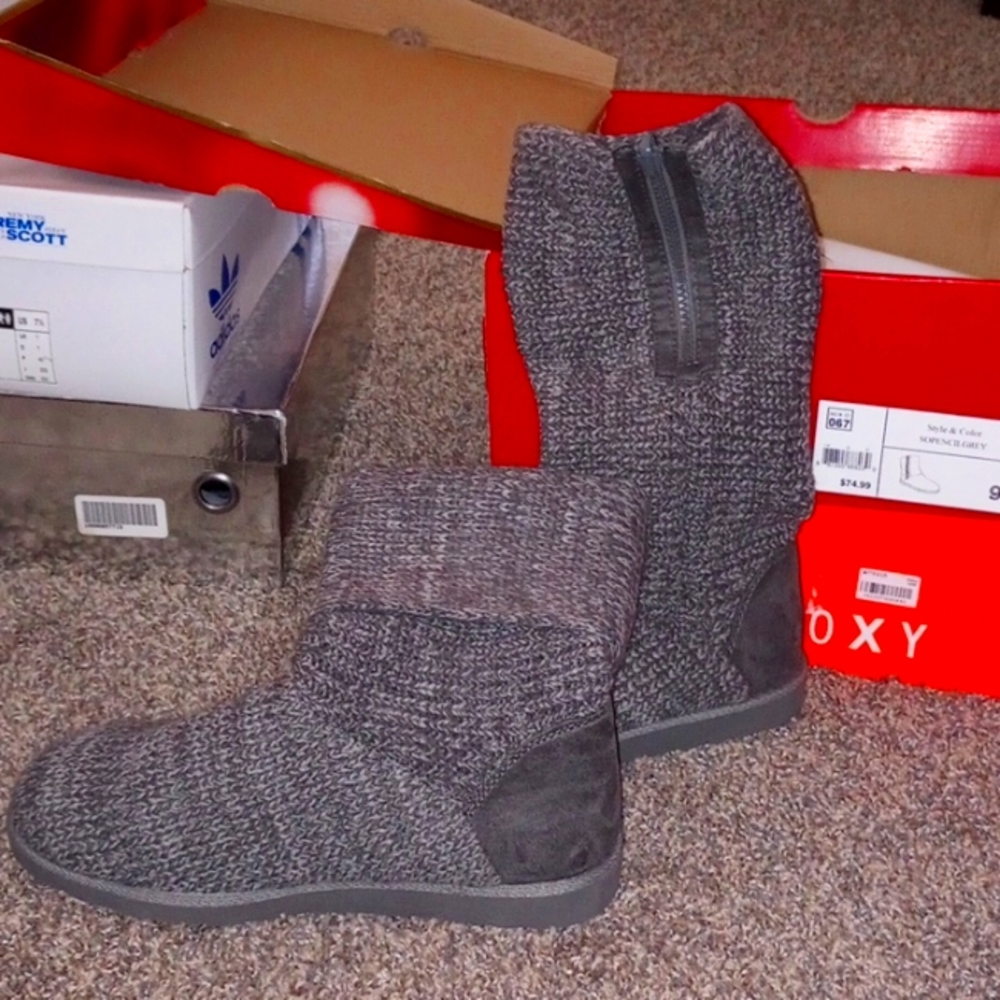 Winter boots